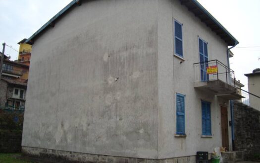 Trilocale indipendente in villetta …. Euro 35.000 – No spese condominiali
