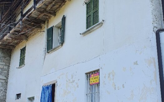 Casa indipendente in vendita in Bosco Fuori